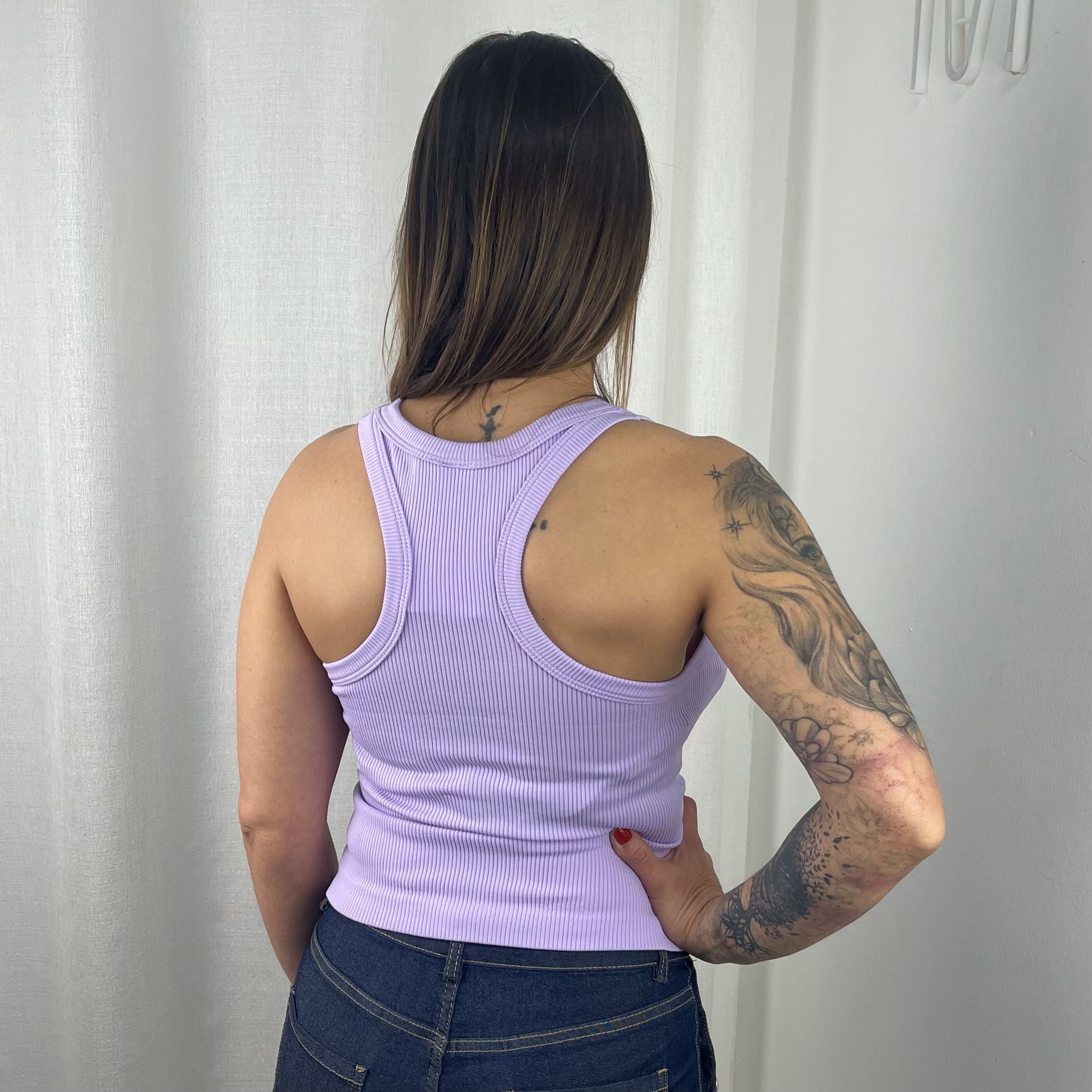 Top Racerback 🌸✨  Comodidad, estilo y versatilidad en un solo diseño 💖✨